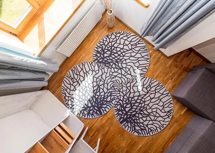 Galerija Prie Juros Гостевой дом Паланга